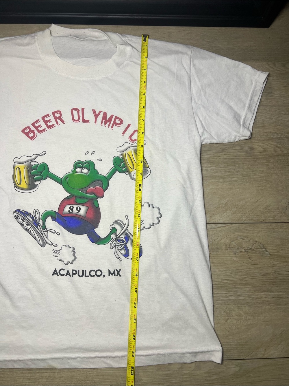 Y2K 2000s “Beer Olympics” Frog Running With Beer Acapulco Mexico Shirt - Picture 4 of 5